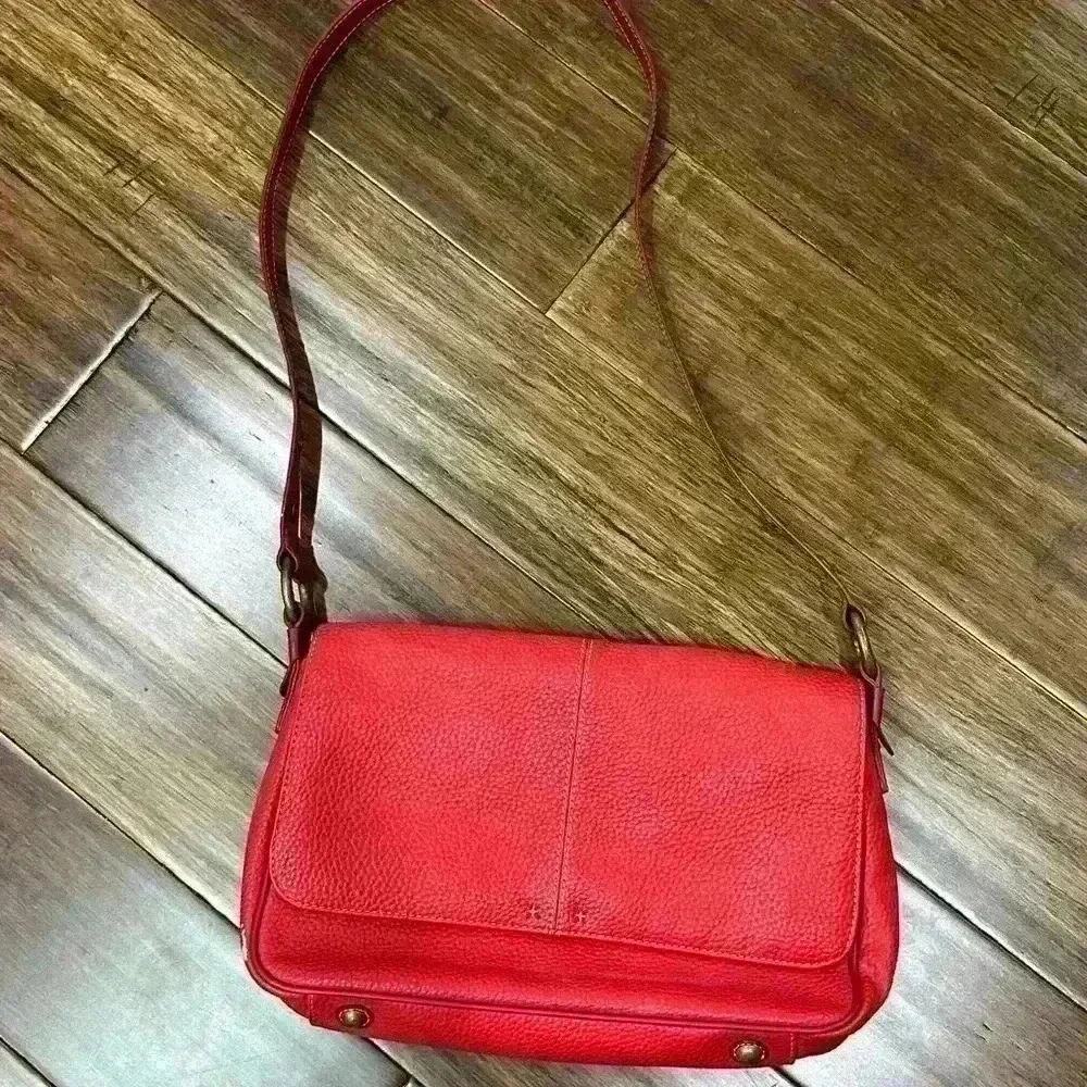 Liz Claiborne Vintage red shoulder Bag - Picture 1 of 5